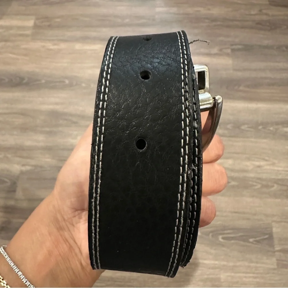 Nike Set of 2 Men’s Belts in Black & Brown Colors  Waist Adjustable Buckles